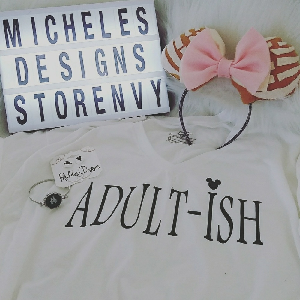 Adultish graphic tee